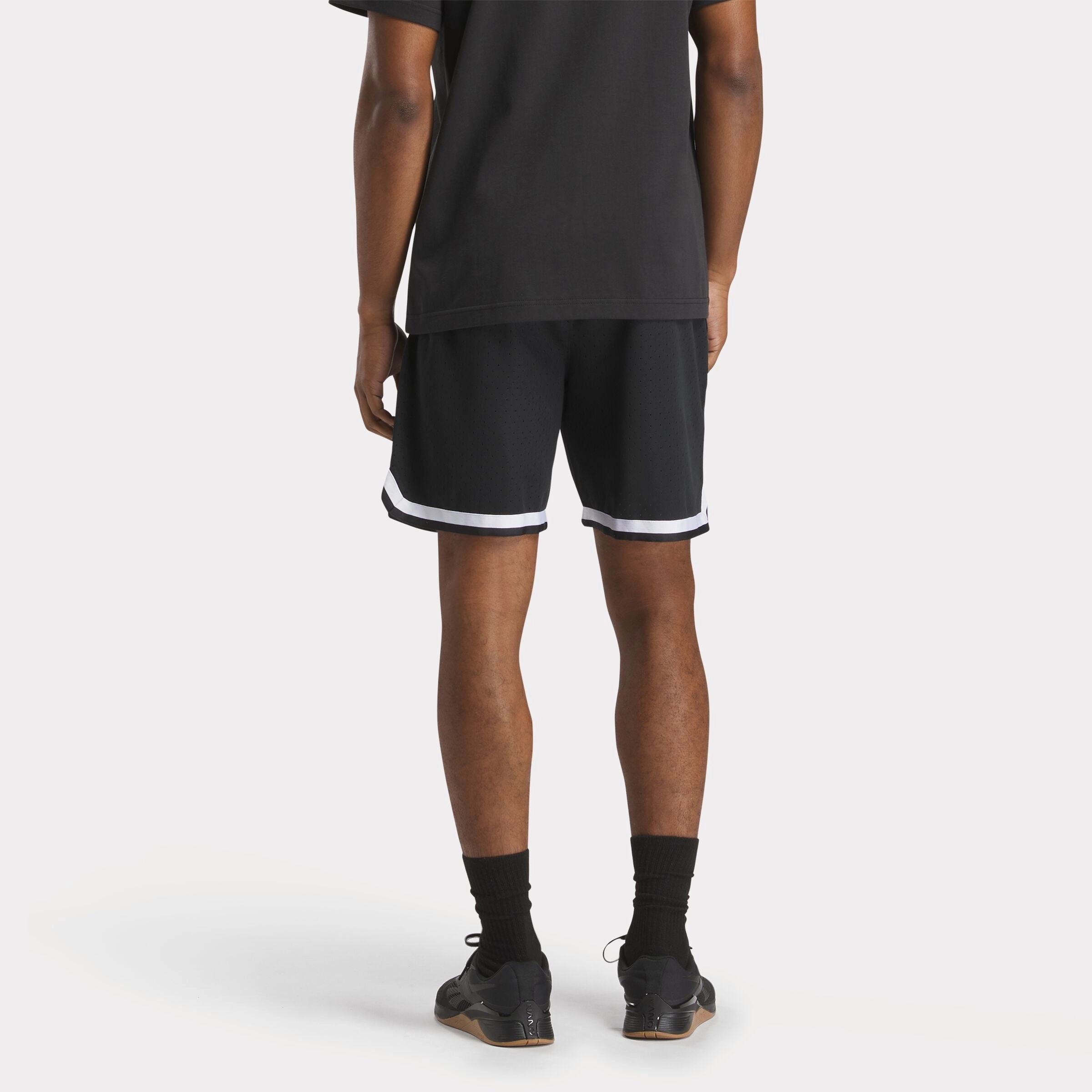 Basketball Transition Short Black/White