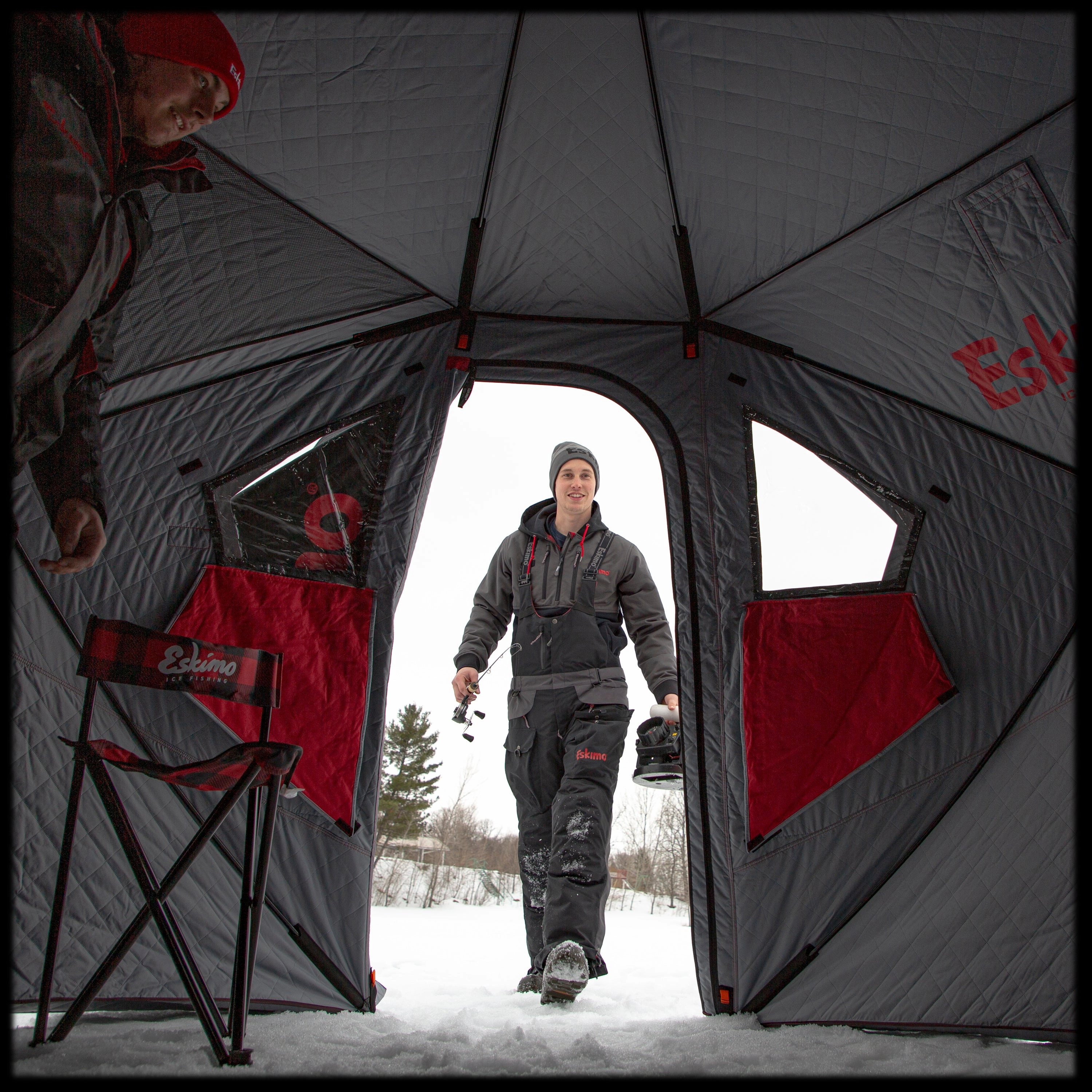 Eskimo Outbreak 450XD Insulated Shelter