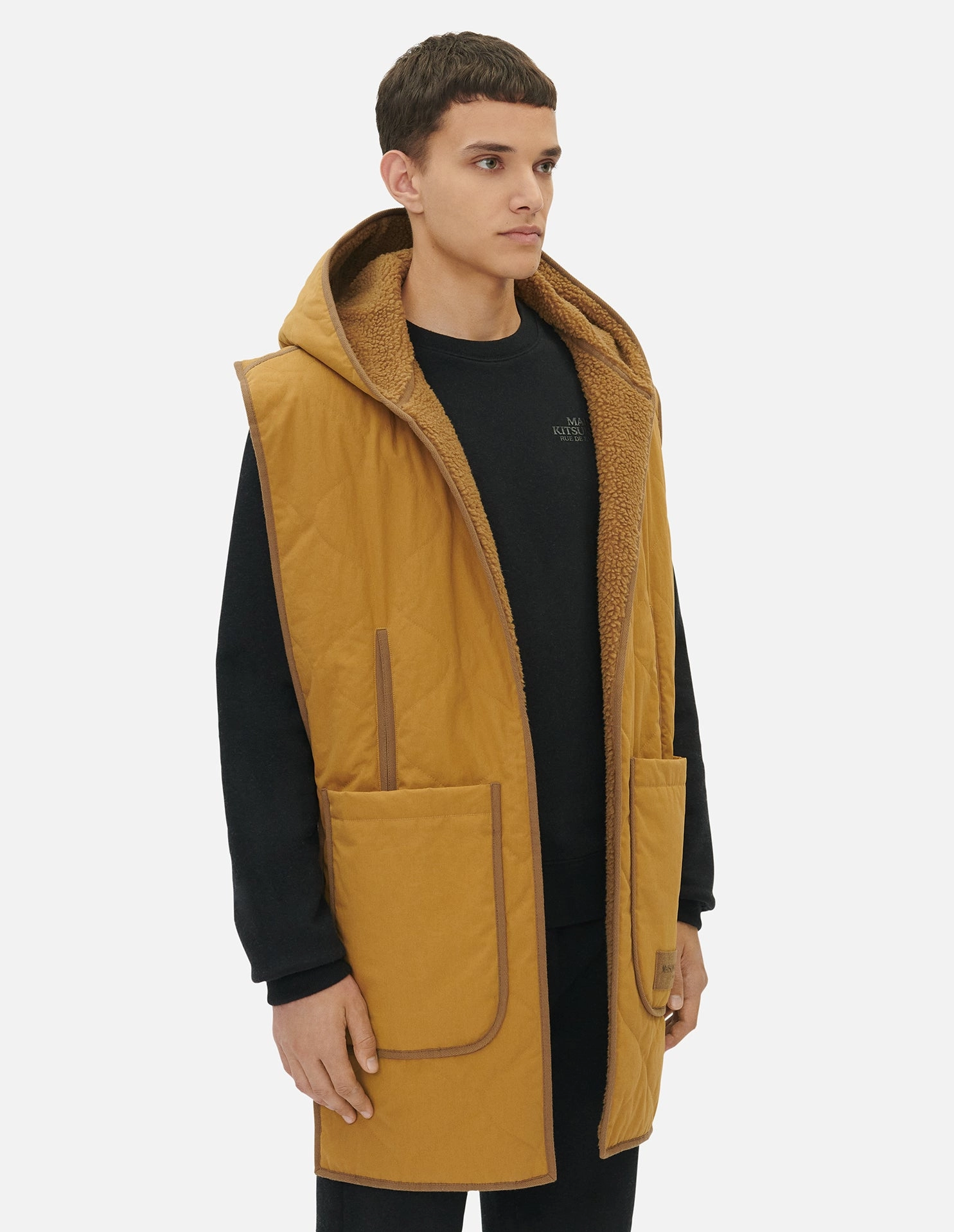 MAISON KITSUNÉ QUILTED HOOD SCARF CAMEL