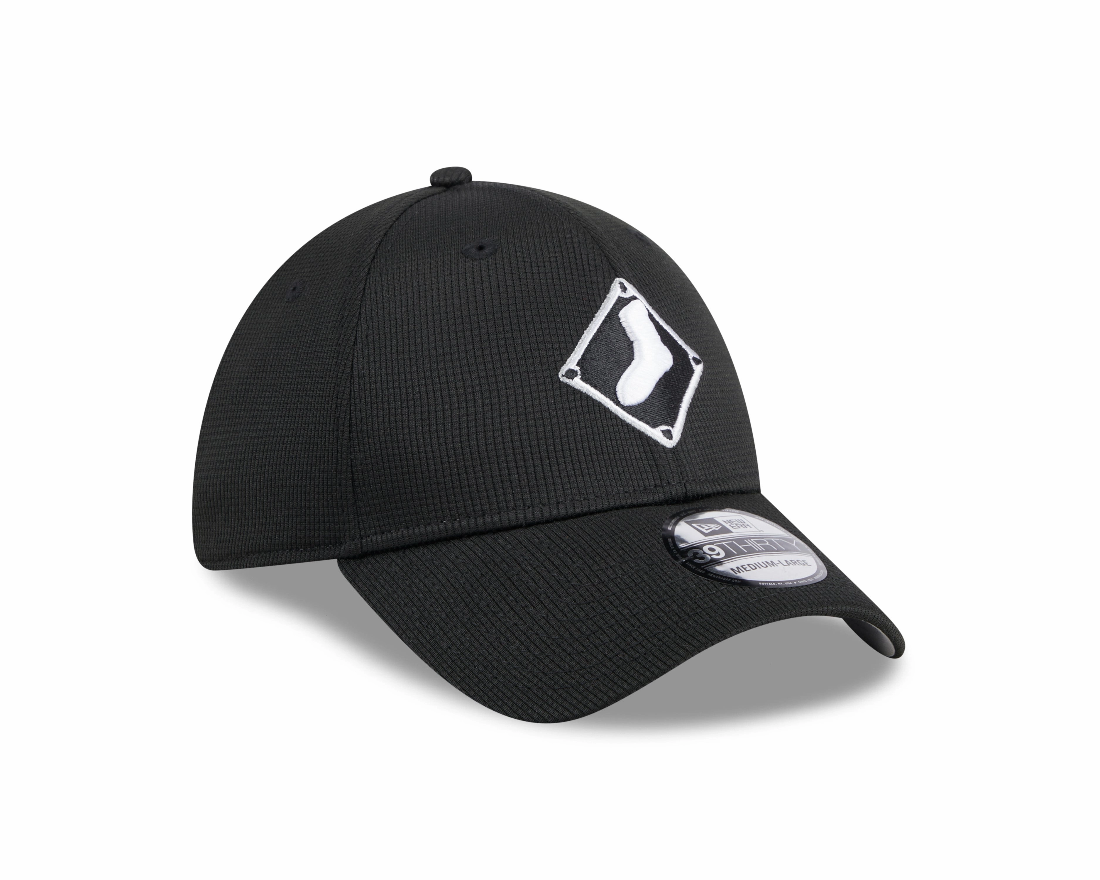 Men's Chicago White Sox New Era 2025 Batting Practice Black 39THIRTY Flex-Fit Hat