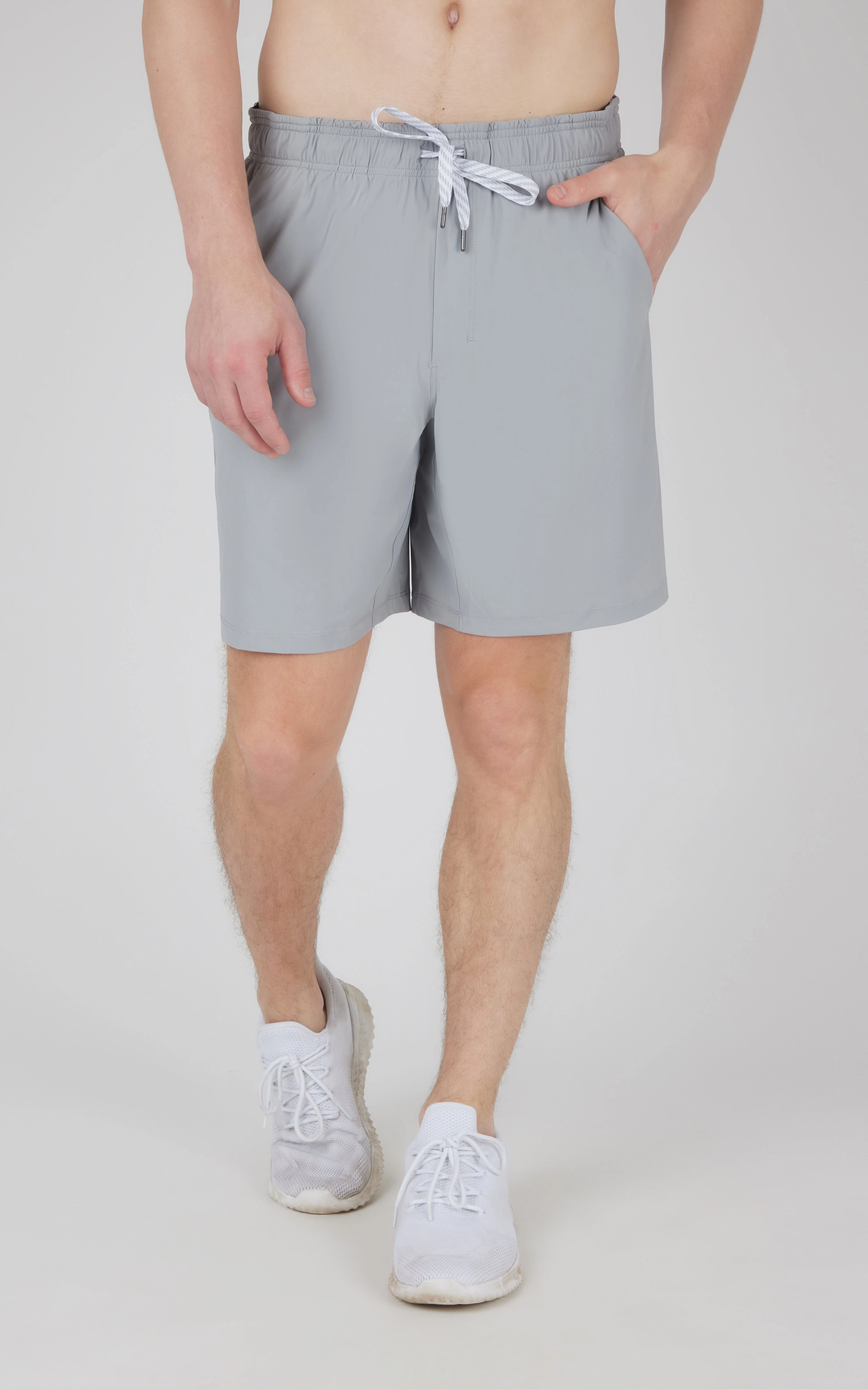 Men's Warp End Zone 8" Mesh Short