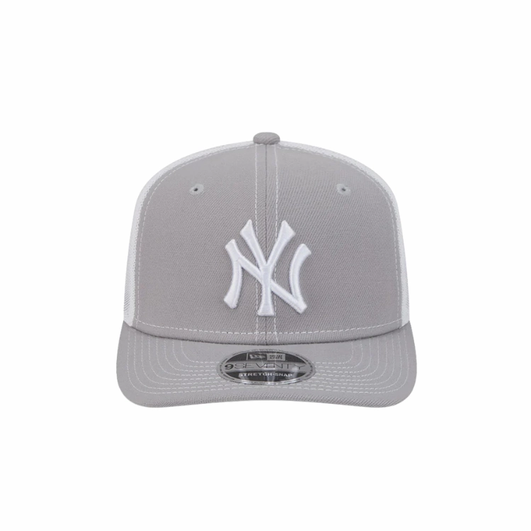 New Era New York Yankees 9SEVENTY Snapback Trucker - Grey