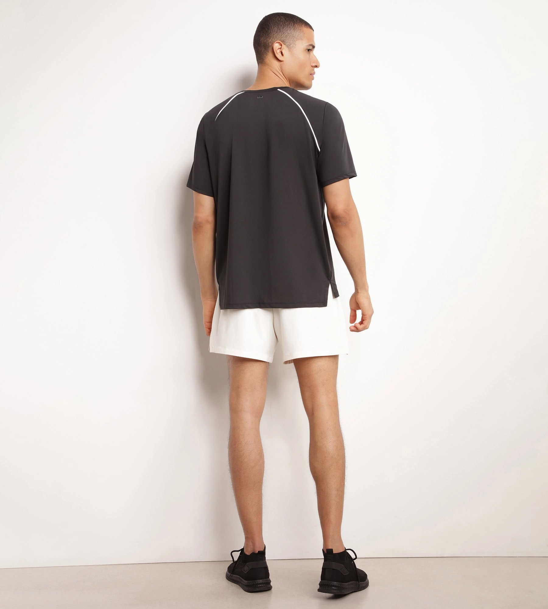 Short de sport homme en matière aérée Écru Dim Move