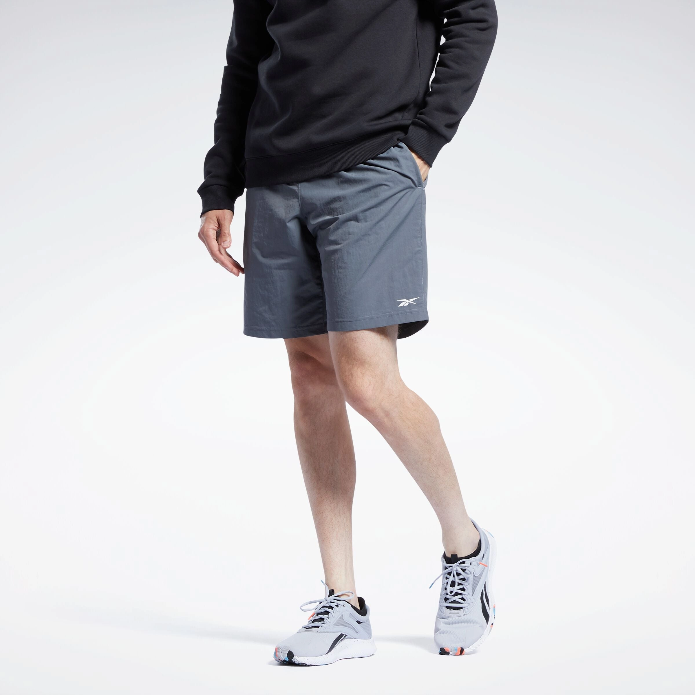 Training Essentials Utility Shorts Cold Grey 6